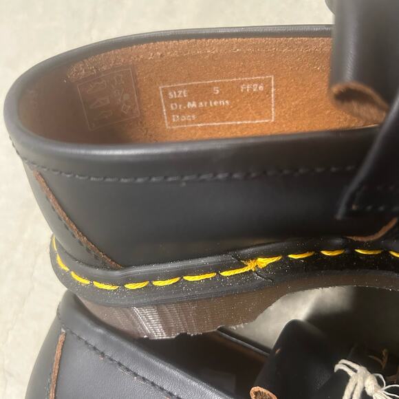 Doc Marten Loafers Made in England - Picture 4 of 4
